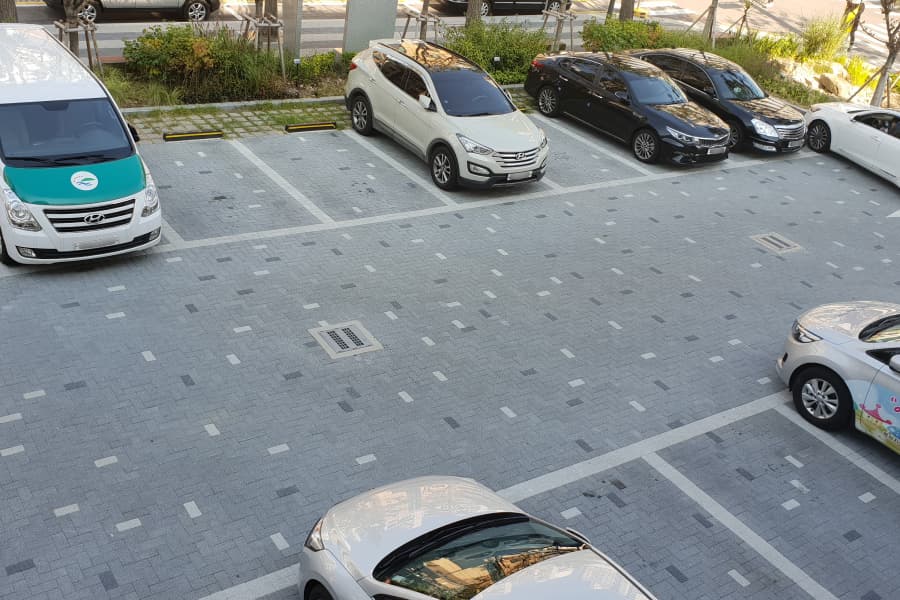 강동구청 제2청사 주차장