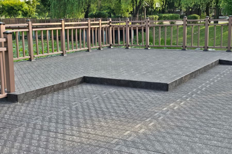 소풍정원 수변데크